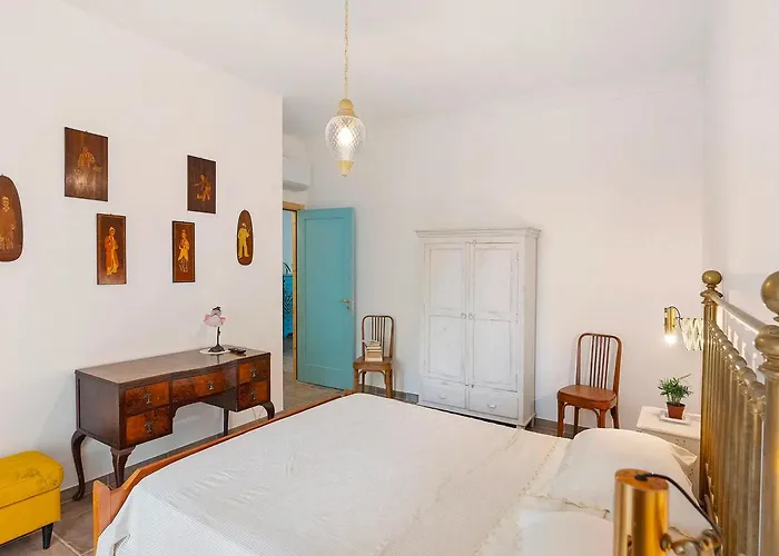 Casa Malia Cozy In Center شقة سورينتو