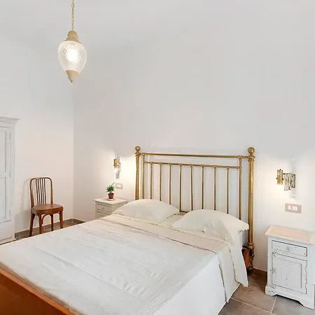 Casa Malia Cozy In Center דירה סורנטו